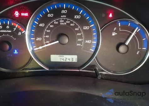 2011 Subaru Forester 2.5X Premium z USA, uszkodzony, nr VIN JF2SHACC9BG702651